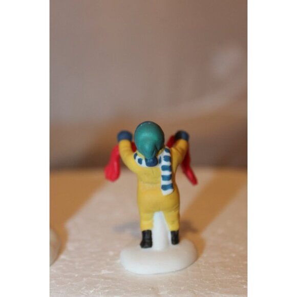 Dept 56 Christmas In the City - Playing in the Snow - Picture 3 of 8